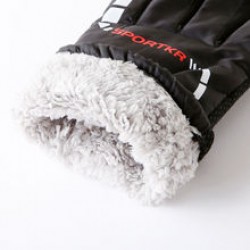 Wholesale style of men's triangular cotton warm winter gloves for skiing, motorcycles and electric bikes with fleece and thickened