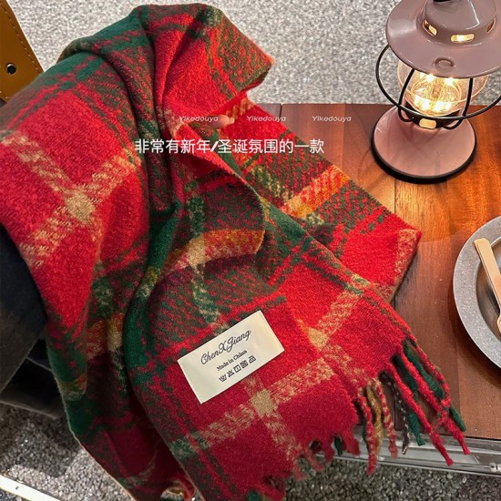 Wholesale New Year atmosphere Chinese red tassel women's autumn and winter new style knitted warm Korean version Christmas checkered scarves Wholesale New Year atmosphere Chinese red tassel women's autumn and winter new style knitted warm Korean version Christmas checkered scarves