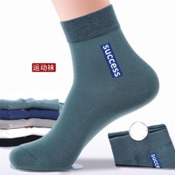 Men's socks, sweat-absorbing and warm mid-calf sports socks, thickened business all-season versatile long cotton socks for all seasons
