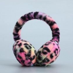 A detachable memory hair band with leopard print plush ear bags for both men and women to wear on the ear cups for winter warmth, windproof and frost-proof