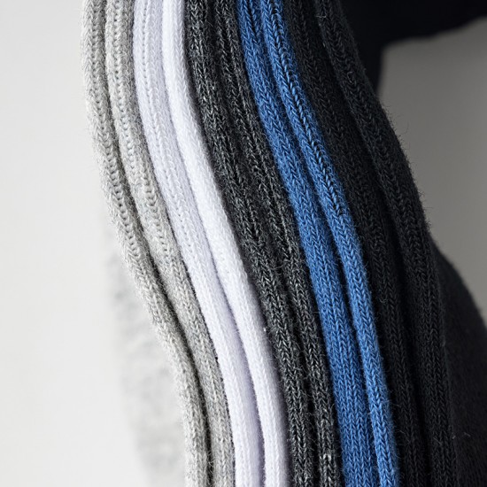 Wholesale of cross-border autumn and winter men's mid-top all-cotton thickened sports socks, solid color sweat-absorbing, breathable and waist-cinching pure cotton socks Wholesale of cross-border autumn and winter men's mid-top all-cotton thickened sports socks, solid color sweat-absorbing, breathable and waist-cinching pure cotton socks
