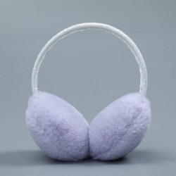 Foldable ear cups for both men and women to keep warm, windproof and frost-proof in winter. The whole detachable memory hair band and simple plush ear bags