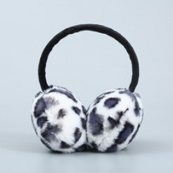 Ear cups for warmth, a cute and adorable girl in winter, ear hats, ear bags, winter ear protectors, folding ear warm ears, ear covers, and ear tips