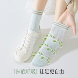 Spring and summer slim women's perforated mesh breathable Japanese jk socks, white parallel bars, cute Internet celebrity mid-calf socks, ice socks